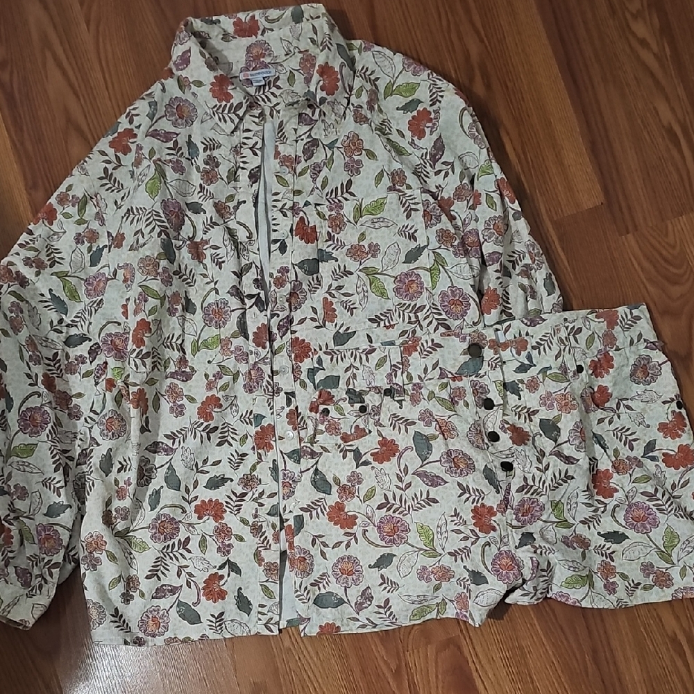 Sisstr Evolution Floral Patterned Shorts Set With Longsleeve Buttoned Up Short